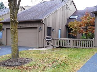 41 Sky Ridge Dr, Rochester, NY 14625