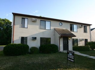 1608 8 1/2 St SE APT B, Rochester, MN 55904