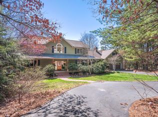 336 Racquet Club Rd, Asheville, NC 28803