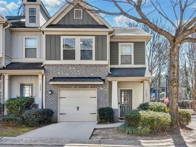 1100 N North Village Dr, Decatur, GA, 30032