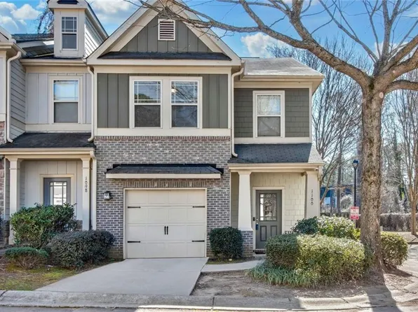 1100 N North Village Dr, Decatur, GA 30032