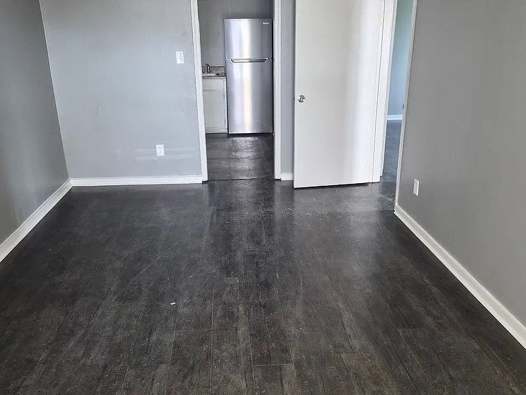 Imogene Apartments — Photo 8