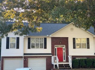 305 Radcliffe Trce, Covington, GA 30016