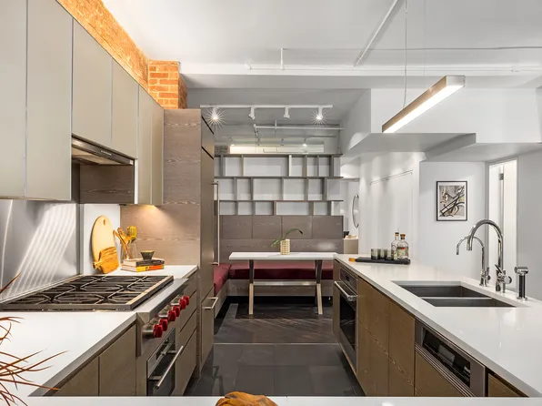 36 West 15th Street image 9 of 20