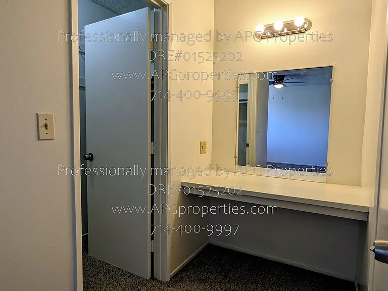 1810 W Greenleaf Ave #3 — Photo 19
