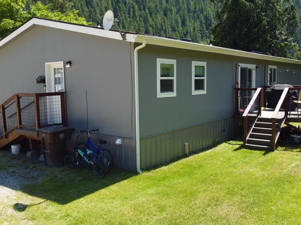 606 W Yellowstone Ave #25, Silverton, ID 83867