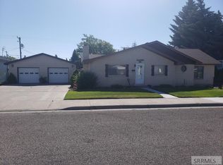 966 Cassia Ave, Idaho Falls, ID 83402