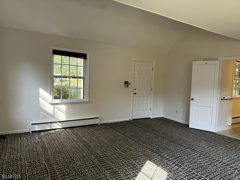 175 Cherry Ln #C — Photo 7