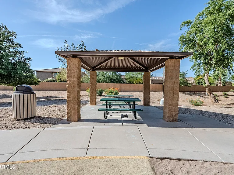 6922 S Black Hills Way — Photo 32