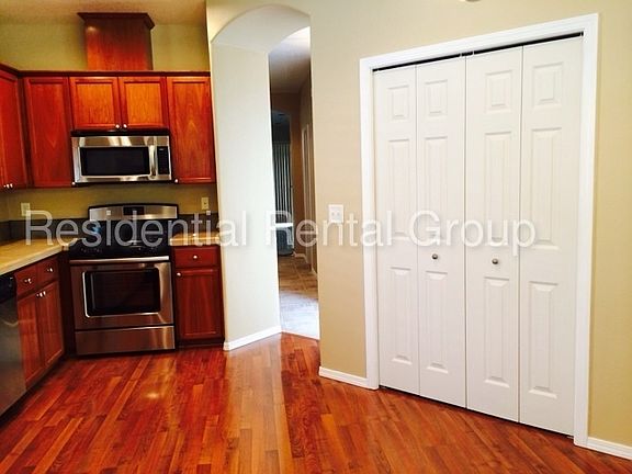 2nd image of 978 SE Portlandia Ave