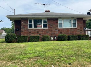103 29th St NW, Barberton, OH 44203