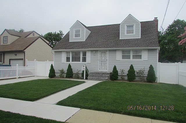 1st image of 57 Gormley Ave