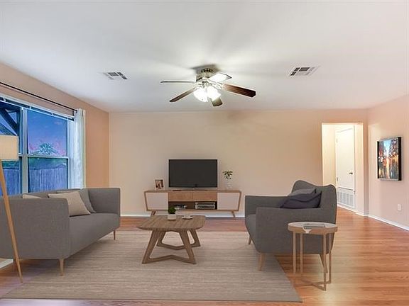 5th image of 1031 Shadow Creek Blvd