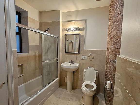 2nd image of 61 W 106th St #1F