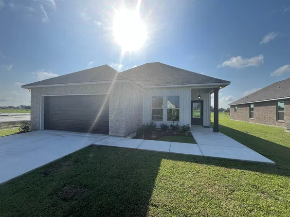 1317 Tina St, Thibodaux, LA 70301