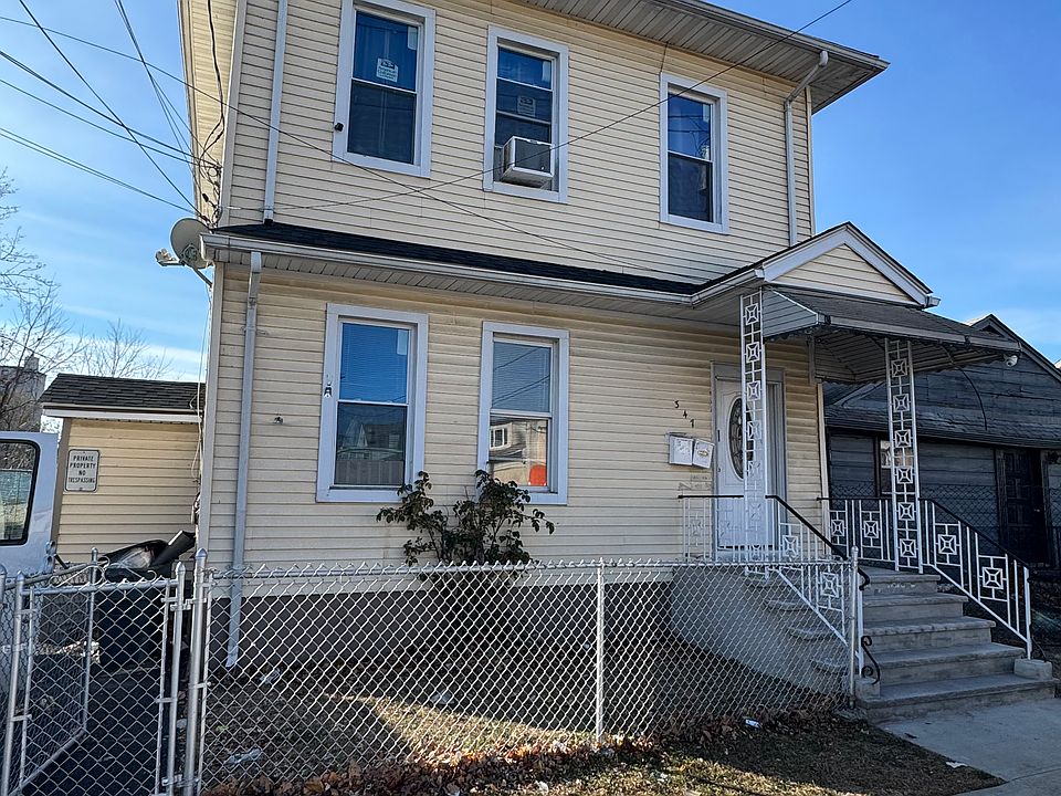 1st image of 347 River Dr #1