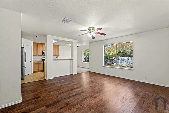 9712 Copper Creek Dr — Photo 16