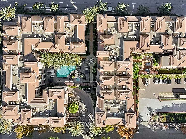Aerial view of Pasadena Gateway Villas