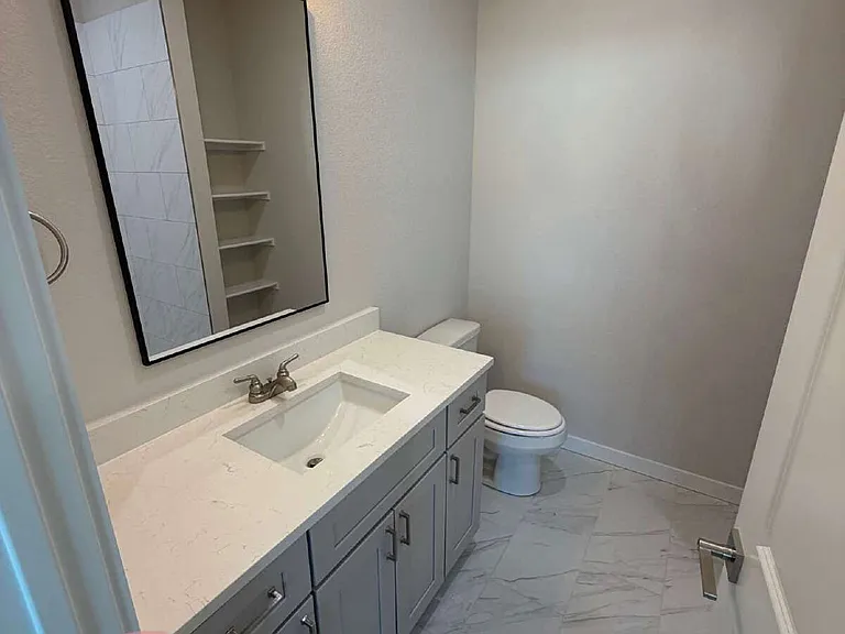 577 Galt Dr — Photo 10