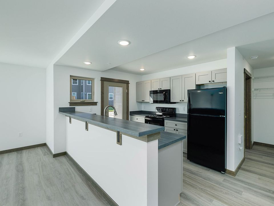 1st image of 1144 Abigail Ln #159