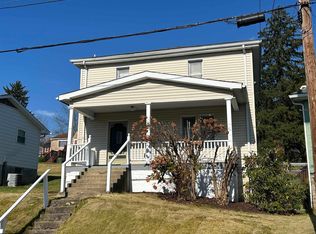 1261 Carlisle Ave, Morgantown, WV 26505