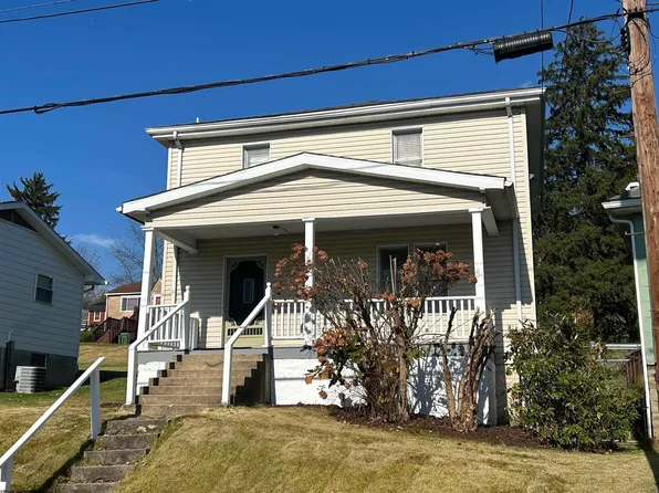 1261 Carlisle Ave, Morgantown, WV 26505