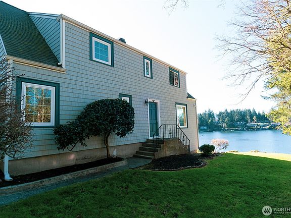 4th image of 10826 Meadow Road SW