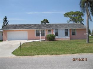 76 Oakland Hills Pl, Rotonda West, FL 33947