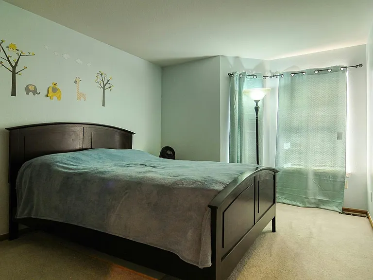 16279 Hedgeway Dr — Photo 15