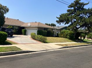 16826 Superior St, North Hills, CA 91343
