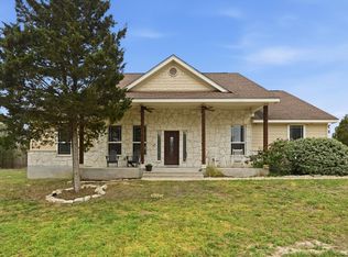 202 Cedar Hills Dr, Elgin, TX 78621
