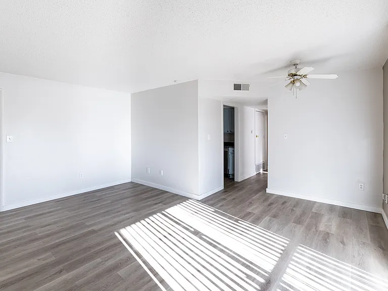 Stonewood Apartments — Photo 26