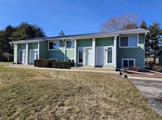 2007 Green Valley Dr, Janesville, WI 53546
