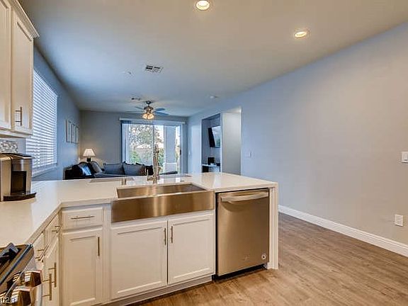 4th image of 2592 Chantemar St