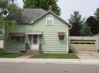 154 Auto St, Clintonville, WI 54929