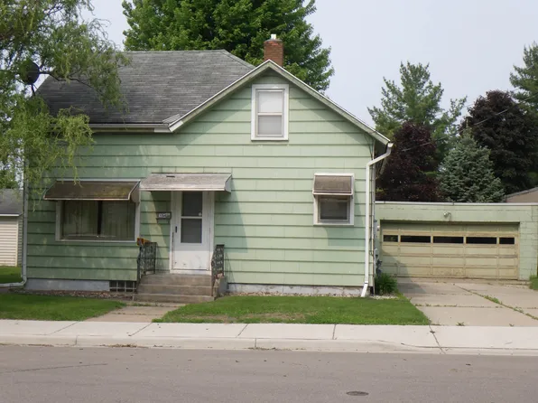 154 Auto St, Clintonville, WI 54929