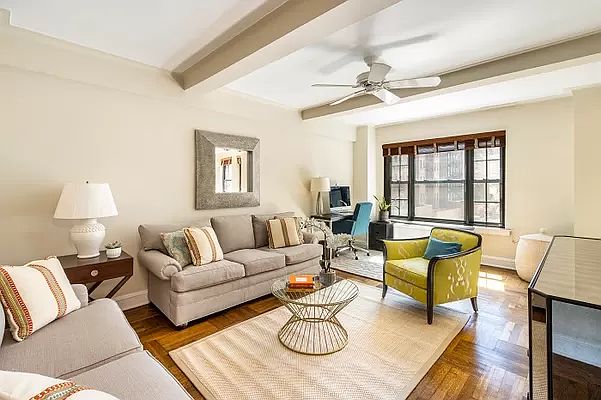 1st image of 245 E 72nd St APT 3B