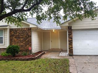 9742 Charmont Rd, La Porte, TX 77571