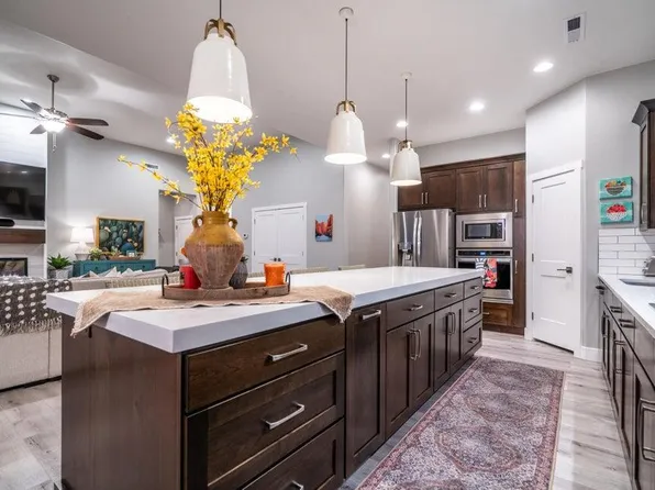 3227 S Hideaway Pl, Hurricane, UT 84737