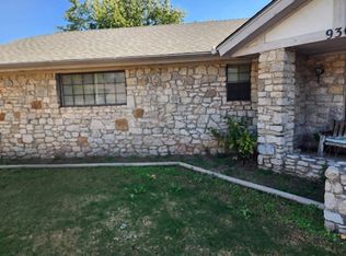 930 Pruitt Dr, Oklahoma City, OK 73170