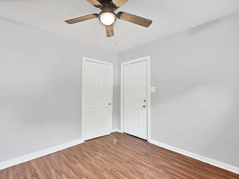 601 Booker T Washington St — Photo 7
