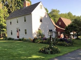 35 W Mountain Rd, Bernardston, MA 01337