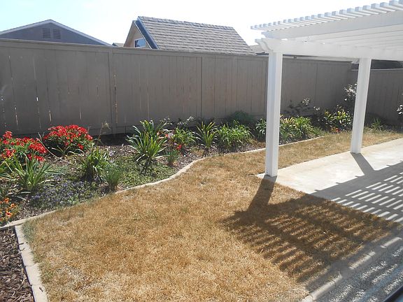 3rd image of 1829 Royston Dr