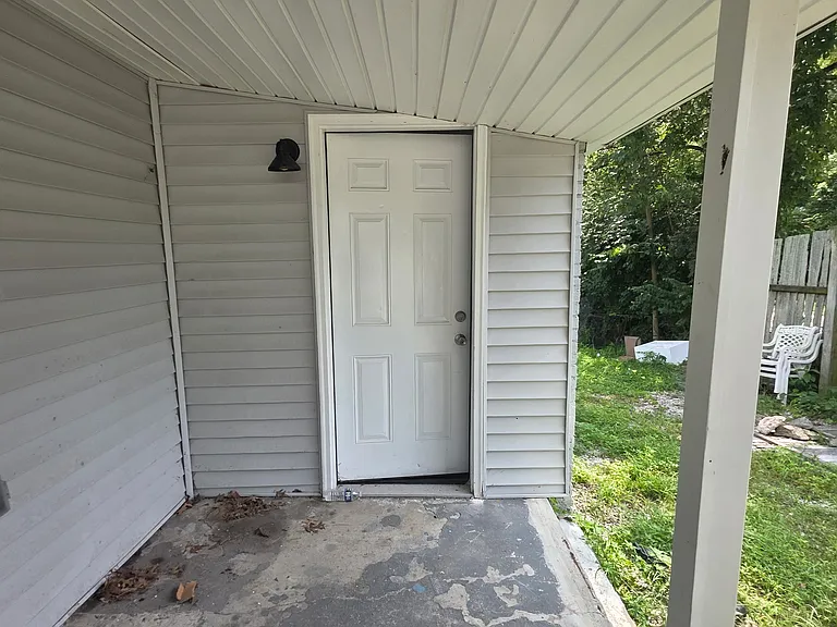 2852 State Route 132 — Photo 4