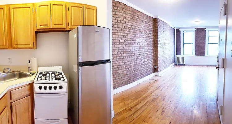 Rented by Bruma Realty LLC | media 30