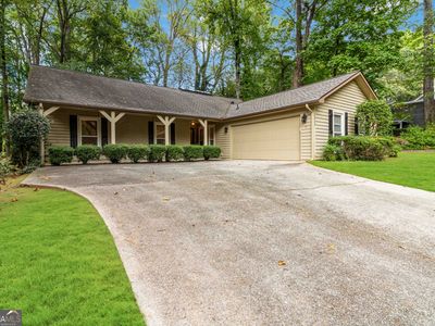 10040 Lake Forest Way, Roswell, GA, 30076