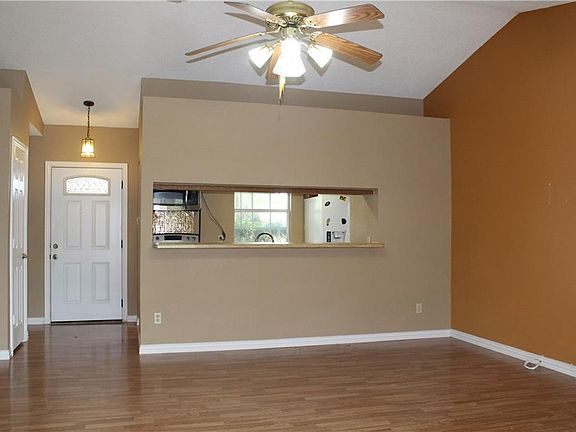 4th image of 518 Myrtle Dr