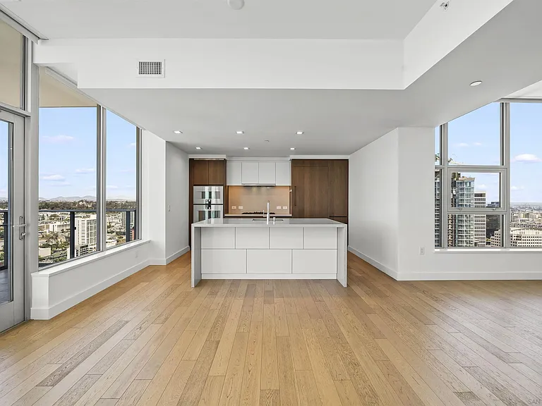 1388 Kettner #3602 — Photo 13