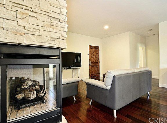 4th image of 4550 Coldwater Canyon Ave #205