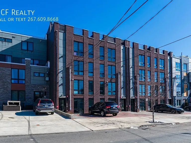 751 N 20th St #1 — Photo 21